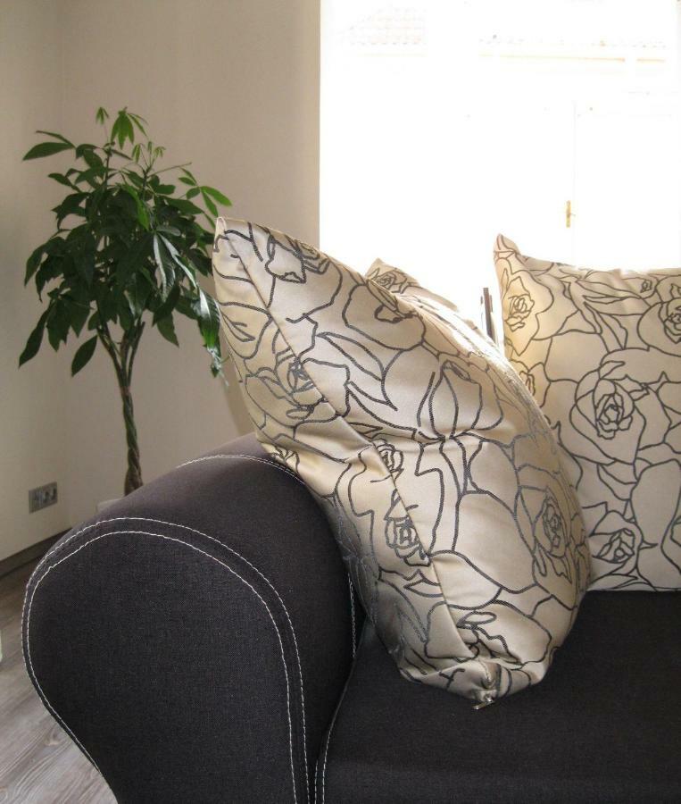 Serena Apartment *